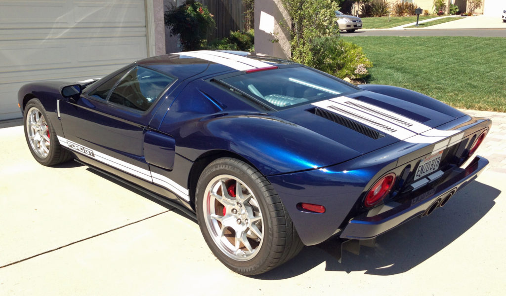 Ford Gts Midnight Blue Color Must Be Clean To Be Seen Karl On Cars